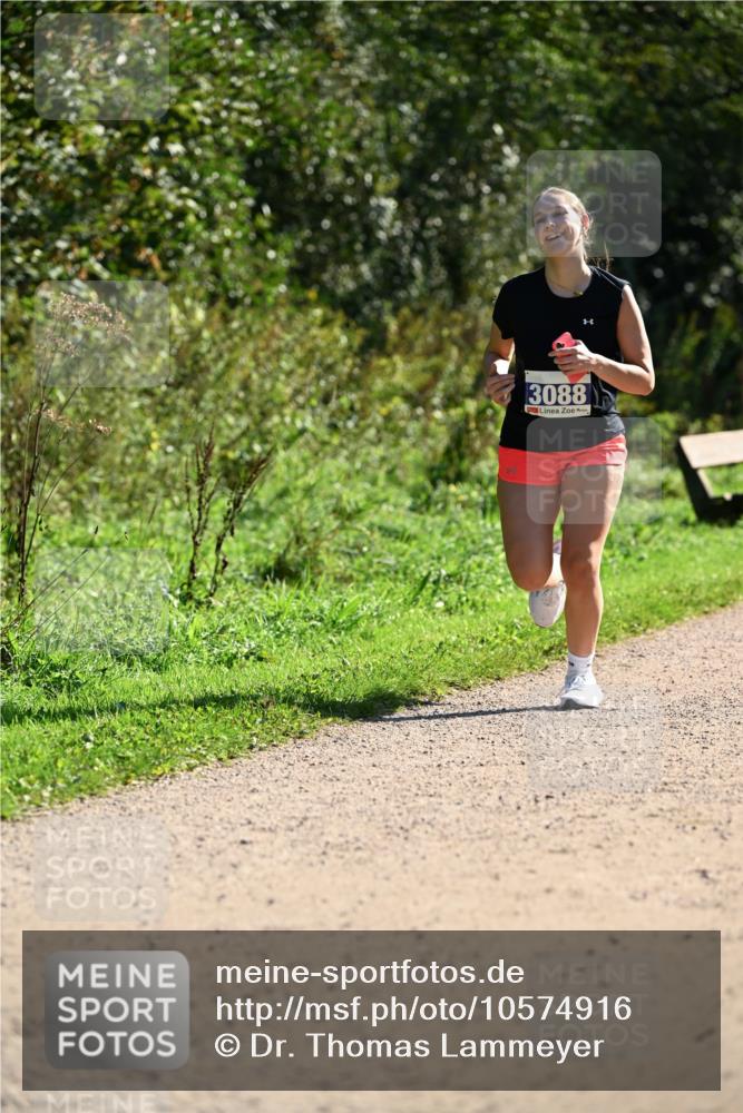 27.09.2026 - 35. Volkslauf durch das schöne Alstertal Dr. Thomas Lammeyer http://msf.ph/oto/10574916 27.09.2026 11:35:28 Laufen 3088, 3 meine-sportfotos.de