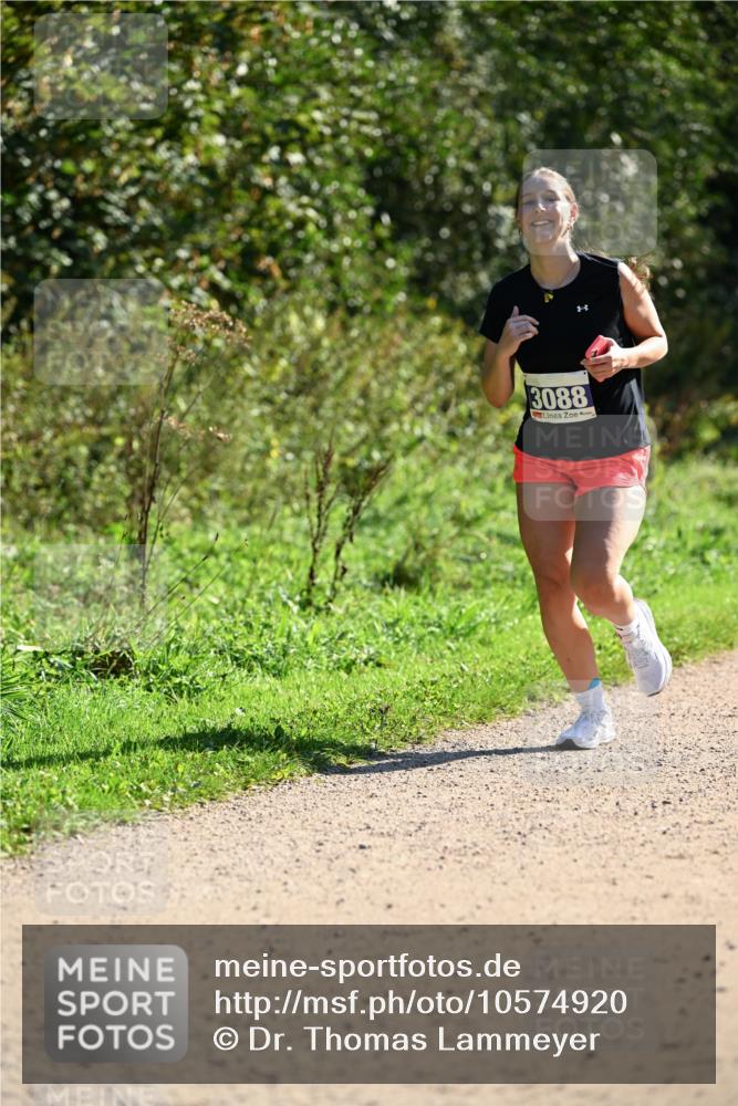 27.09.2026 - 35. Volkslauf durch das schöne Alstertal Dr. Thomas Lammeyer http://msf.ph/oto/10574920 27.09.2026 11:35:29 Laufen 3088 meine-sportfotos.de