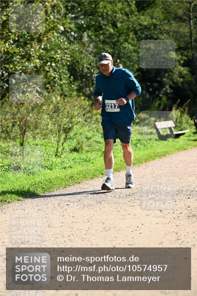 27.09.2026 - 35. Volkslauf durch das schöne Alstertal Dr. Thomas Lammeyer http://msf.ph/oto/10574957 27.09.2026 11:35:42 Laufen 3217 meine-sportfotos.de