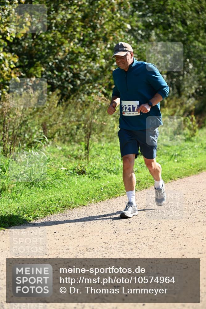 27.09.2026 - 35. Volkslauf durch das schöne Alstertal Dr. Thomas Lammeyer http://msf.ph/oto/10574964 27.09.2026 11:35:42 Laufen 3217 meine-sportfotos.de