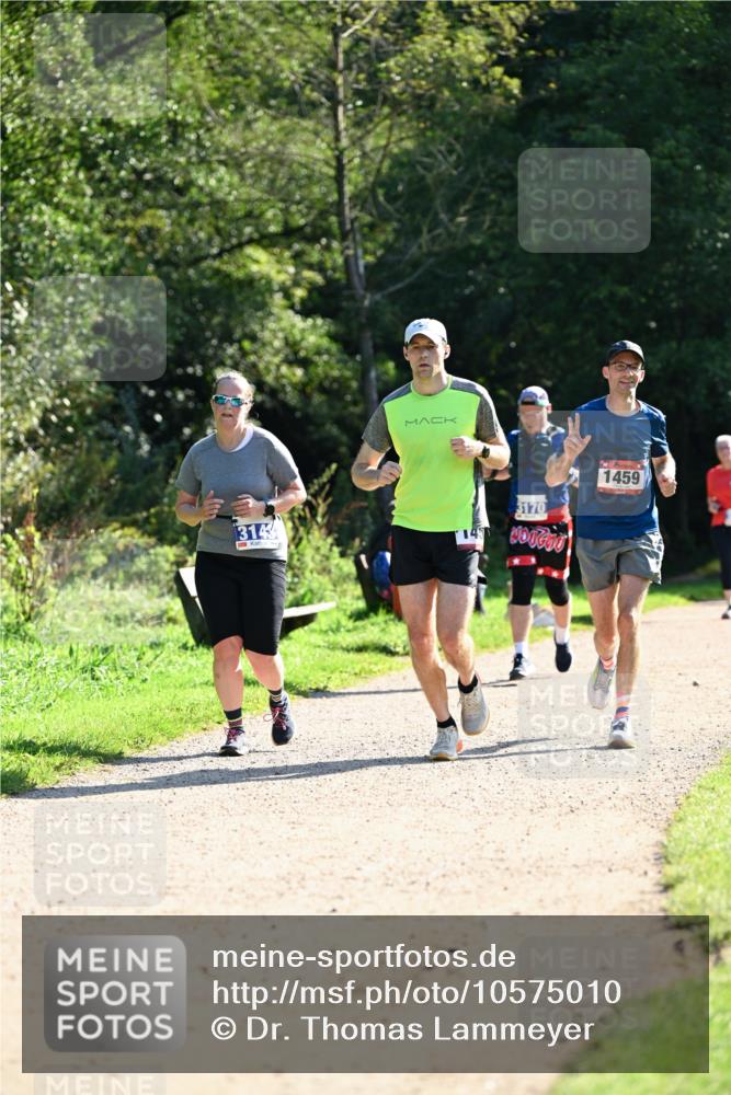 27.09.2026 - 35. Volkslauf durch das schöne Alstertal Dr. Thomas Lammeyer http://msf.ph/oto/10575010 27.09.2026 11:35:54 Laufen 314, 145, 3170, 1459 meine-sportfotos.de