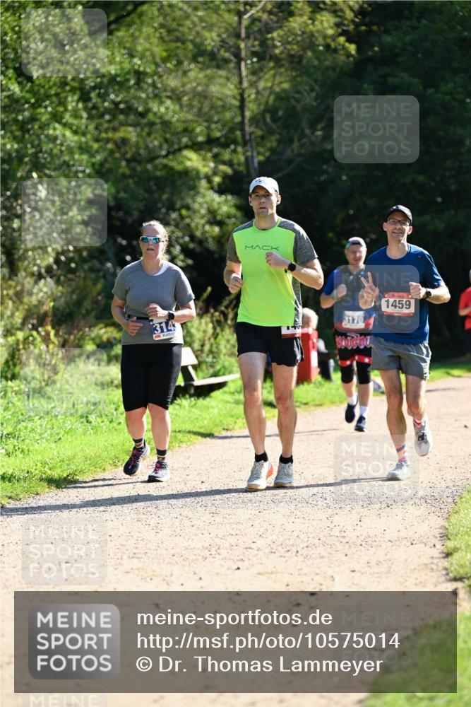 27.09.2026 - 35. Volkslauf durch das schöne Alstertal Dr. Thomas Lammeyer http://msf.ph/oto/10575014 27.09.2026 11:35:54 Laufen 314, 3170, 1459 meine-sportfotos.de