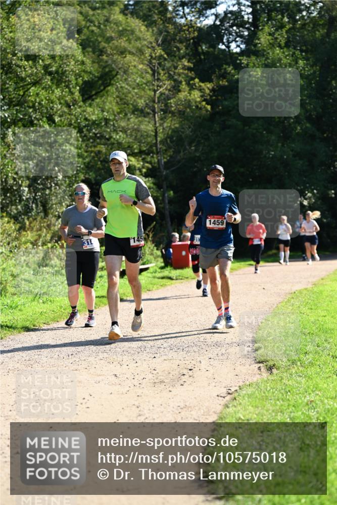 27.09.2026 - 35. Volkslauf durch das schöne Alstertal Dr. Thomas Lammeyer http://msf.ph/oto/10575018 27.09.2026 11:35:55 Laufen 31, 145, 1459 meine-sportfotos.de