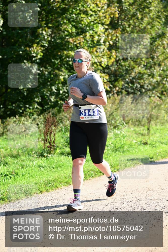 27.09.2026 - 35. Volkslauf durch das schöne Alstertal Dr. Thomas Lammeyer http://msf.ph/oto/10575042 27.09.2026 11:35:58 Laufen 3143 meine-sportfotos.de