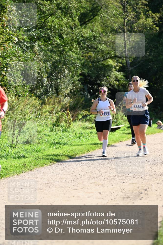 27.09.2026 - 35. Volkslauf durch das schöne Alstertal Dr. Thomas Lammeyer http://msf.ph/oto/10575081 27.09.2026 11:36:04 Laufen 5338, 3337 meine-sportfotos.de