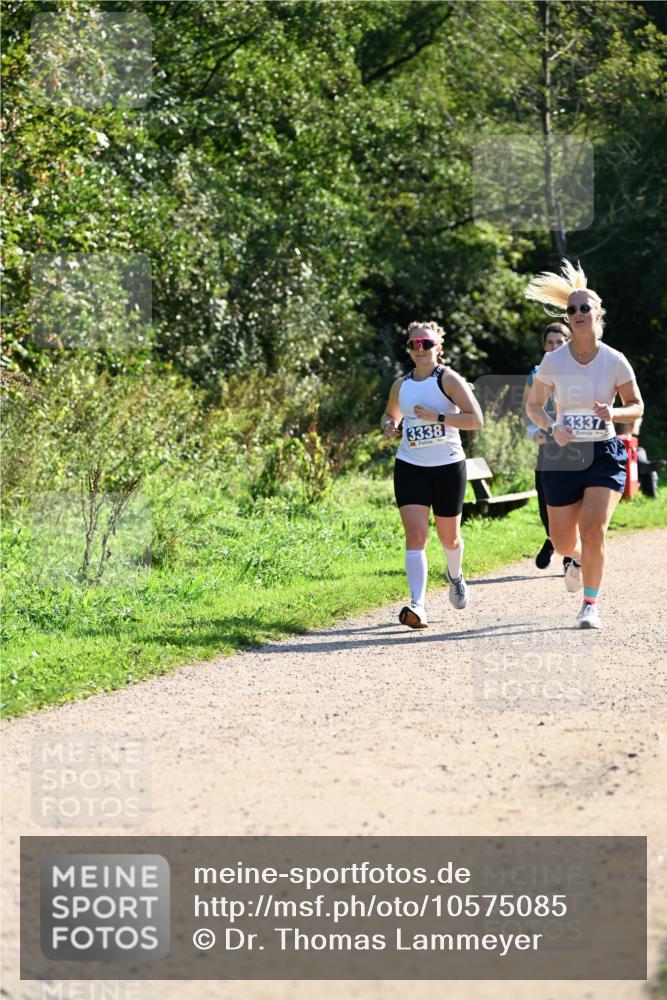 27.09.2026 - 35. Volkslauf durch das schöne Alstertal Dr. Thomas Lammeyer http://msf.ph/oto/10575085 27.09.2026 11:36:04 Laufen 3338, 3337 meine-sportfotos.de