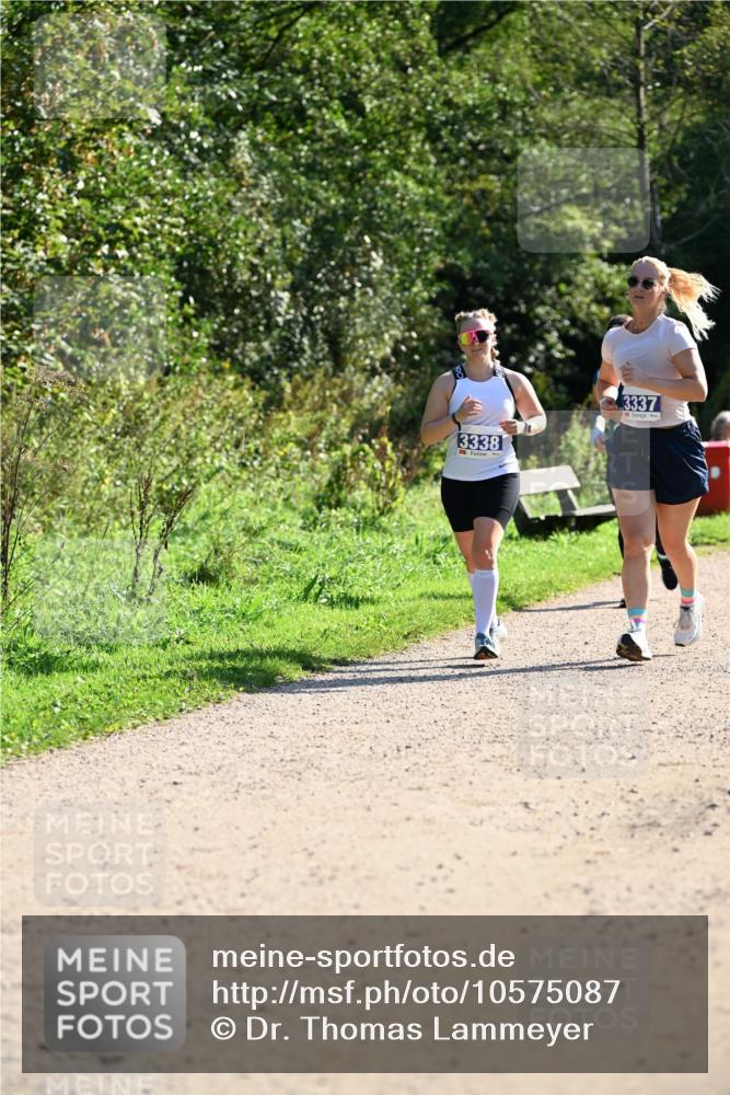 27.09.2026 - 35. Volkslauf durch das schöne Alstertal Dr. Thomas Lammeyer http://msf.ph/oto/10575087 27.09.2026 11:36:05 Laufen 3338, 3337 meine-sportfotos.de