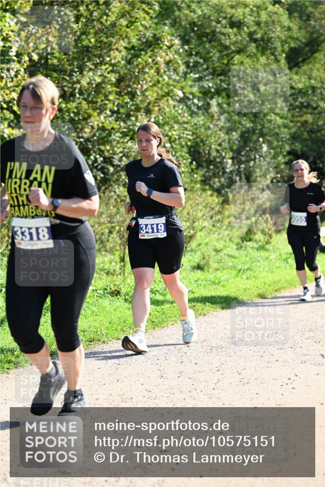 27.09.2026 - 35. Volkslauf durch das schöne Alstertal Dr. Thomas Lammeyer http://msf.ph/oto/10575151 27.09.2026 11:36:15 Laufen 3318, 3419, 3055 meine-sportfotos.de