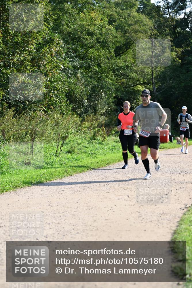 27.09.2026 - 35. Volkslauf durch das schöne Alstertal Dr. Thomas Lammeyer http://msf.ph/oto/10575180 27.09.2026 11:36:25 Laufen 3098, 1698, 1458 meine-sportfotos.de