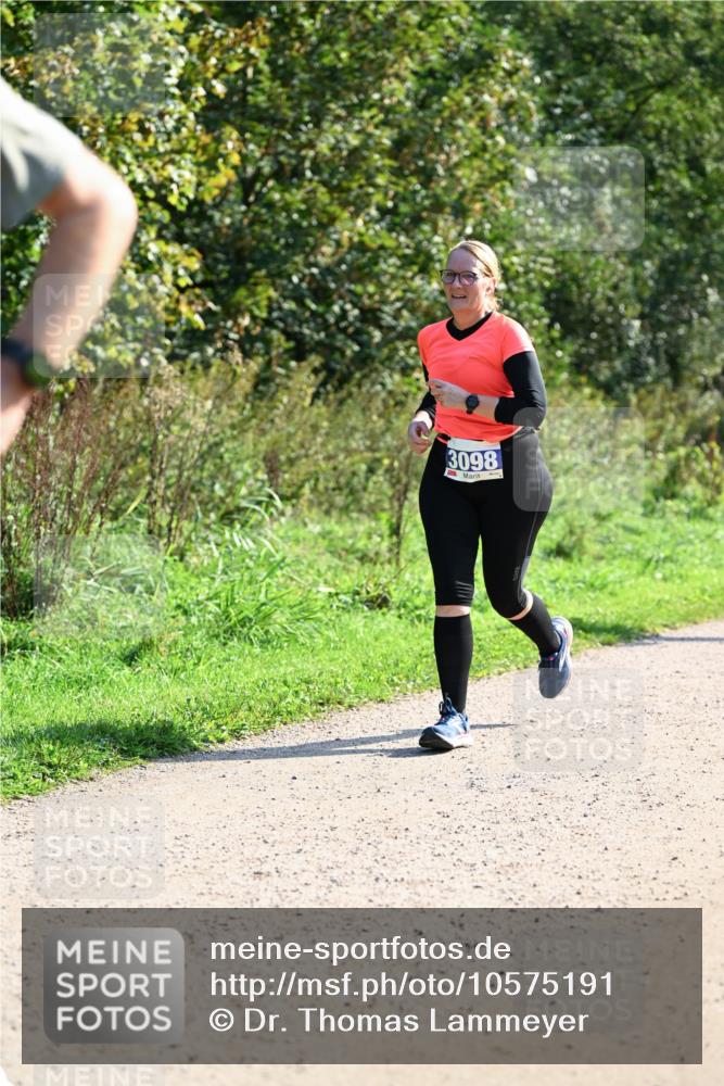 27.09.2026 - 35. Volkslauf durch das schöne Alstertal Dr. Thomas Lammeyer http://msf.ph/oto/10575191 27.09.2026 11:36:27 Laufen 3098 meine-sportfotos.de