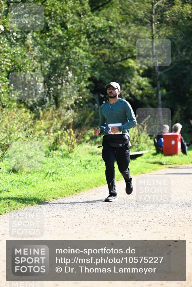 27.09.2026 - 35. Volkslauf durch das schöne Alstertal Dr. Thomas Lammeyer http://msf.ph/oto/10575227 27.09.2026 11:36:37 Laufen 17 meine-sportfotos.de