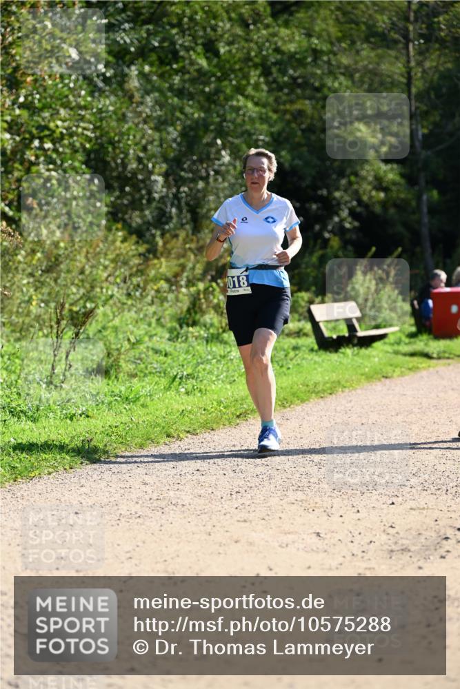 27.09.2026 - 35. Volkslauf durch das schöne Alstertal Dr. Thomas Lammeyer http://msf.ph/oto/10575288 27.09.2026 11:36:56 Laufen 018 meine-sportfotos.de