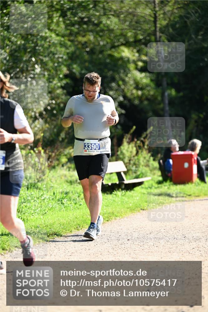 27.09.2026 - 35. Volkslauf durch das schöne Alstertal Dr. Thomas Lammeyer http://msf.ph/oto/10575417 27.09.2026 11:37:50 Laufen 3390 meine-sportfotos.de