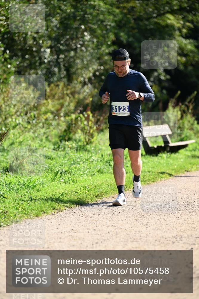 27.09.2026 - 35. Volkslauf durch das schöne Alstertal Dr. Thomas Lammeyer http://msf.ph/oto/10575458 27.09.2026 11:38:12 Laufen 3123 meine-sportfotos.de