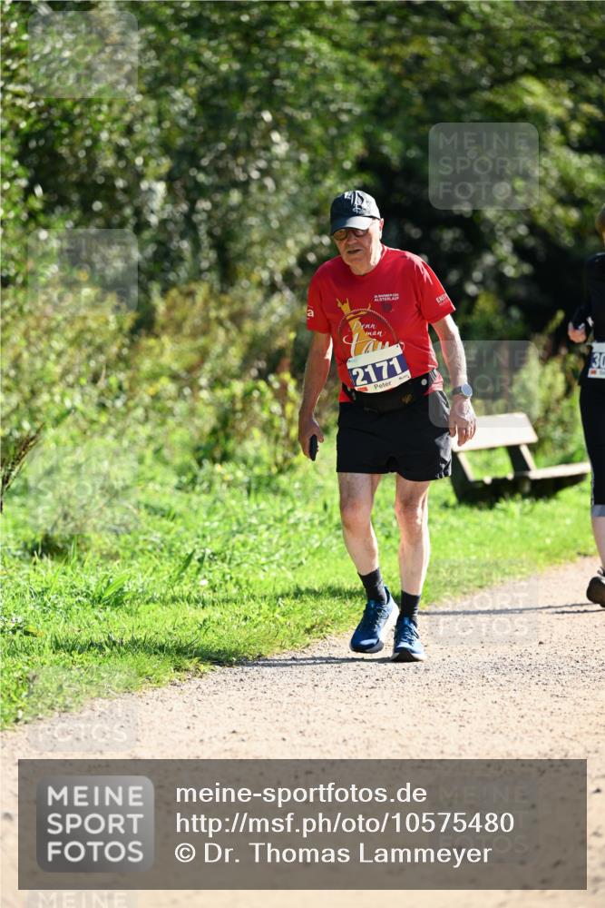 27.09.2026 - 35. Volkslauf durch das schöne Alstertal Dr. Thomas Lammeyer http://msf.ph/oto/10575480 27.09.2026 11:38:16 Laufen 24, 2171, 30 meine-sportfotos.de