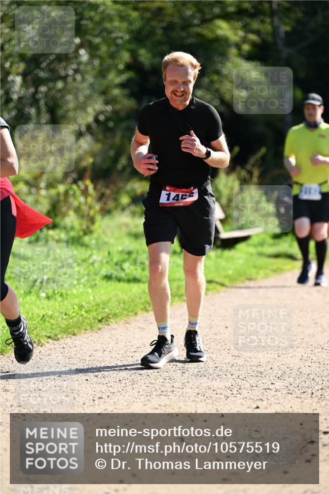 27.09.2026 - 35. Volkslauf durch das schöne Alstertal Dr. Thomas Lammeyer http://msf.ph/oto/10575519 27.09.2026 11:38:28 Laufen 14 meine-sportfotos.de
