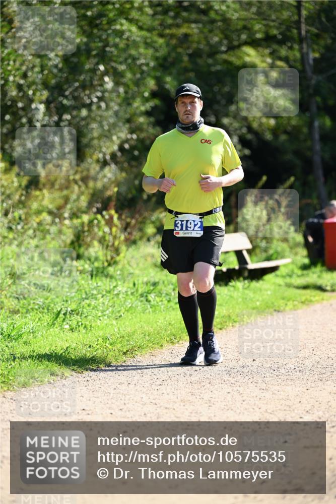 27.09.2026 - 35. Volkslauf durch das schöne Alstertal Dr. Thomas Lammeyer http://msf.ph/oto/10575535 27.09.2026 11:38:31 Laufen 3192, 23 meine-sportfotos.de