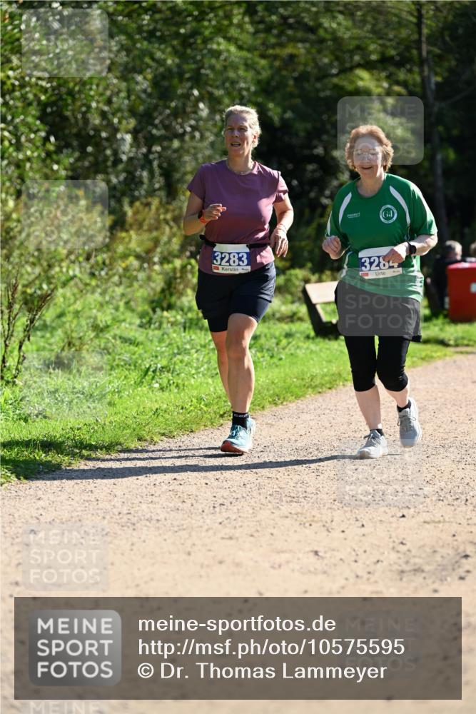 27.09.2026 - 35. Volkslauf durch das schöne Alstertal Dr. Thomas Lammeyer http://msf.ph/oto/10575595 27.09.2026 11:38:45 Laufen 3283, 3284 meine-sportfotos.de