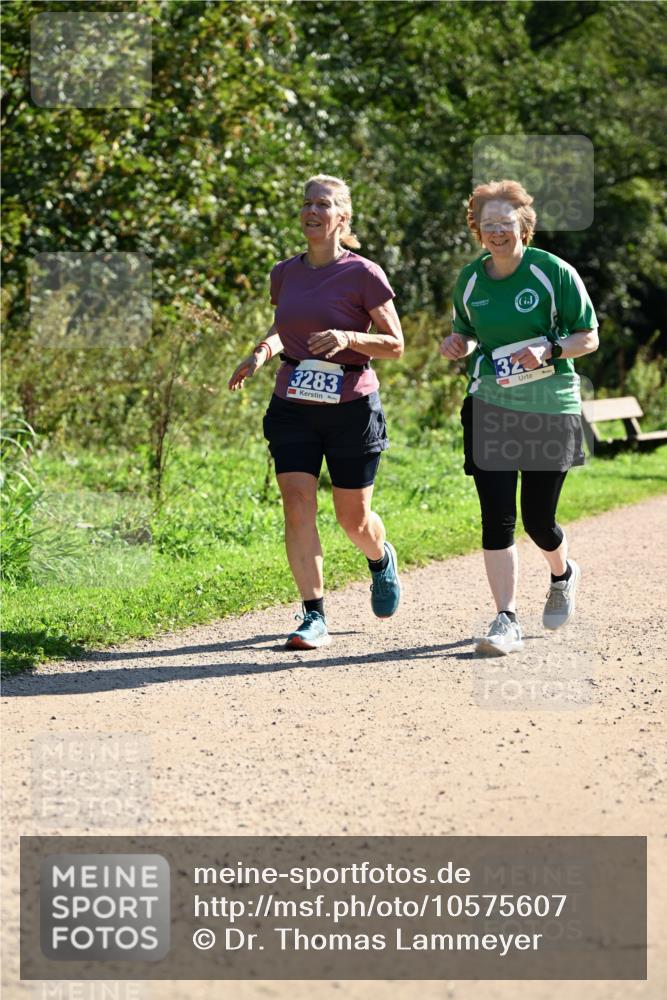 27.09.2026 - 35. Volkslauf durch das schöne Alstertal Dr. Thomas Lammeyer http://msf.ph/oto/10575607 27.09.2026 11:38:46 Laufen 3283, 32 meine-sportfotos.de
