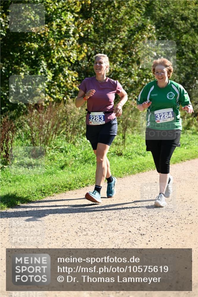 27.09.2026 - 35. Volkslauf durch das schöne Alstertal Dr. Thomas Lammeyer http://msf.ph/oto/10575619 27.09.2026 11:38:47 Laufen 3283, 3284 meine-sportfotos.de