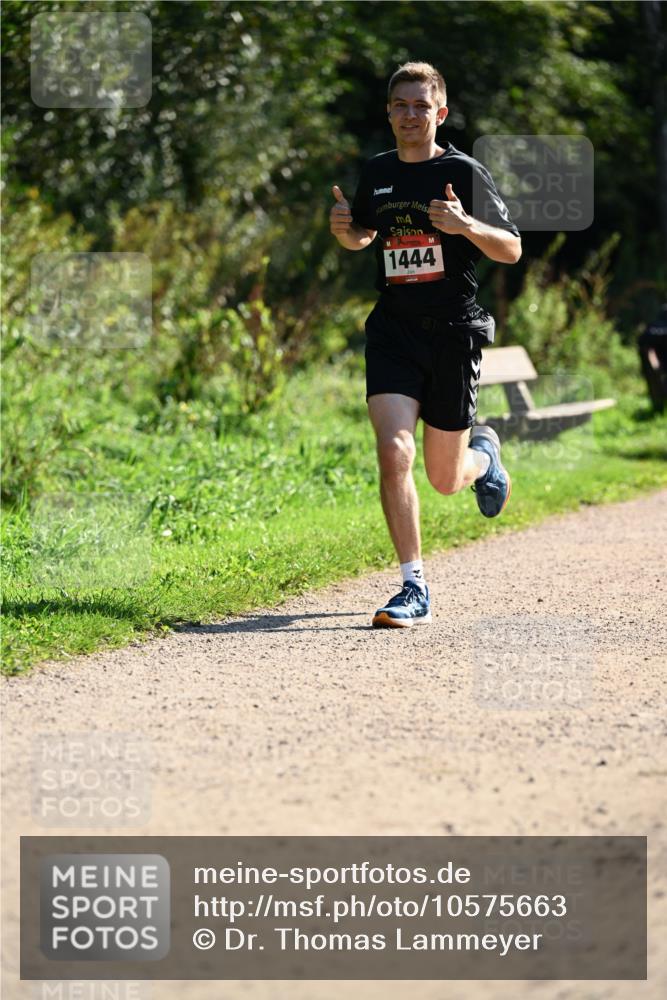 27.09.2026 - 35. Volkslauf durch das schöne Alstertal Dr. Thomas Lammeyer http://msf.ph/oto/10575663 27.09.2026 11:38:56 Laufen 4, 1444 meine-sportfotos.de