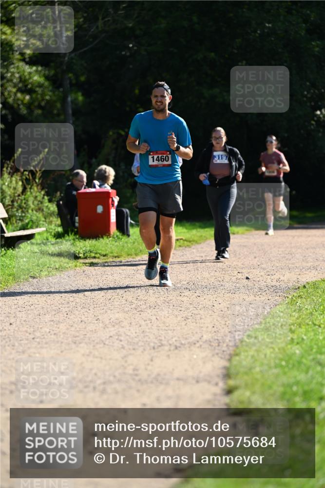 27.09.2026 - 35. Volkslauf durch das schöne Alstertal Dr. Thomas Lammeyer http://msf.ph/oto/10575684 27.09.2026 11:39:00 Laufen 1460, 319 meine-sportfotos.de