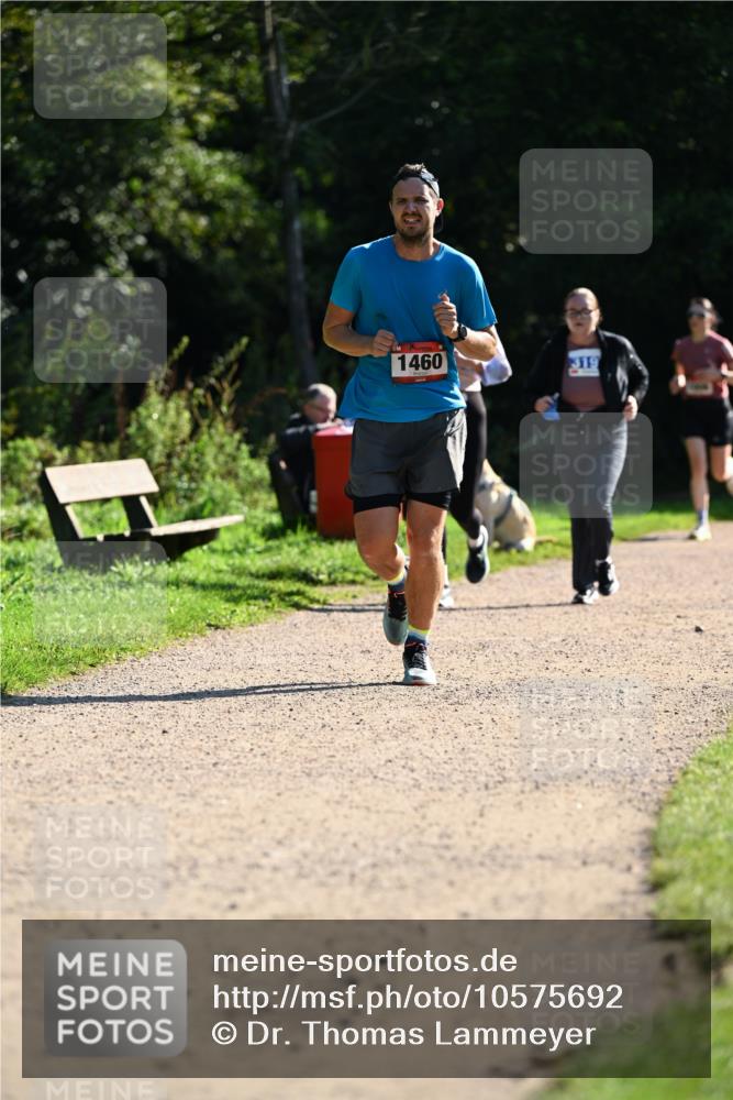 27.09.2026 - 35. Volkslauf durch das schöne Alstertal Dr. Thomas Lammeyer http://msf.ph/oto/10575692 27.09.2026 11:39:01 Laufen 1460, 19 meine-sportfotos.de