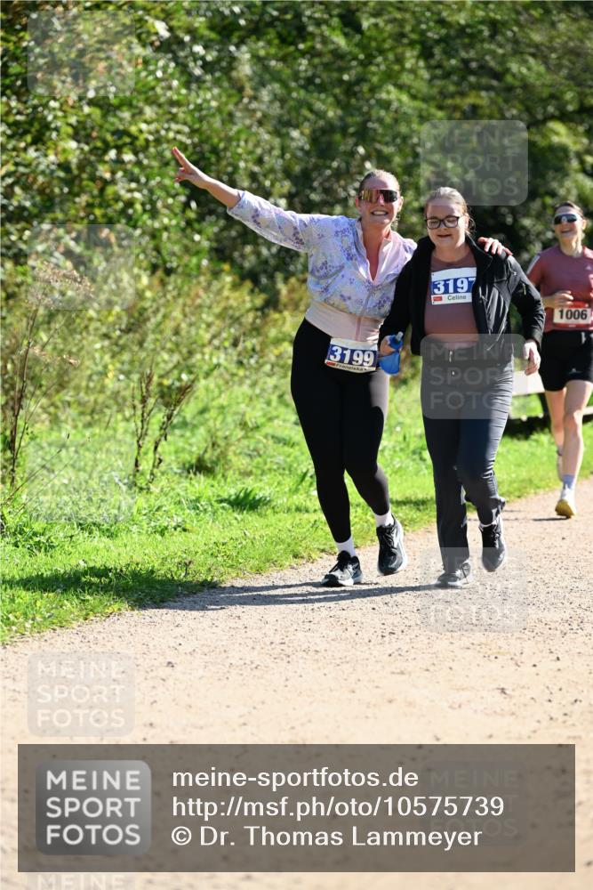 27.09.2026 - 35. Volkslauf durch das schöne Alstertal Dr. Thomas Lammeyer http://msf.ph/oto/10575739 27.09.2026 11:39:06 Laufen 3199, 3197, 1006 meine-sportfotos.de