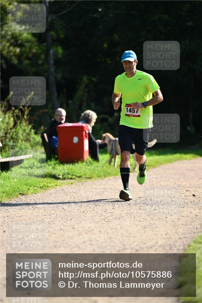 27.09.2026 - 35. Volkslauf durch das schöne Alstertal Dr. Thomas Lammeyer http://msf.ph/oto/10575886 27.09.2026 11:39:43 Laufen 1457 meine-sportfotos.de
