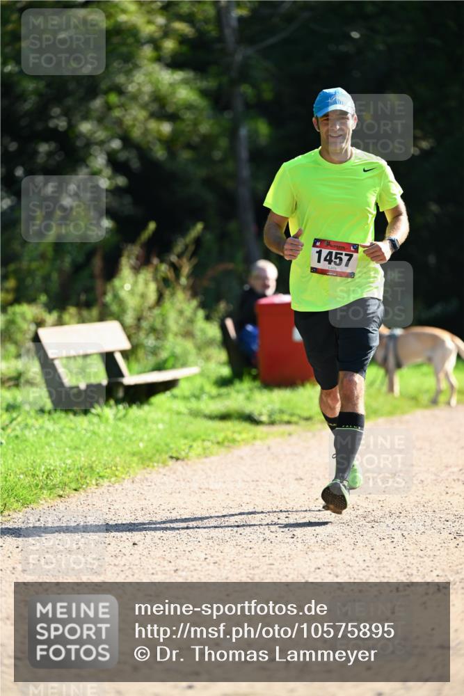 27.09.2026 - 35. Volkslauf durch das schöne Alstertal Dr. Thomas Lammeyer http://msf.ph/oto/10575895 27.09.2026 11:39:44 Laufen 1457 meine-sportfotos.de