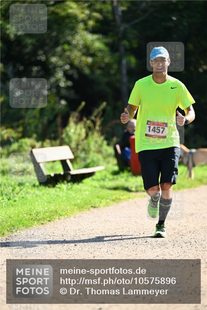 27.09.2026 - 35. Volkslauf durch das schöne Alstertal Dr. Thomas Lammeyer http://msf.ph/oto/10575896 27.09.2026 11:39:44 Laufen 1457 meine-sportfotos.de