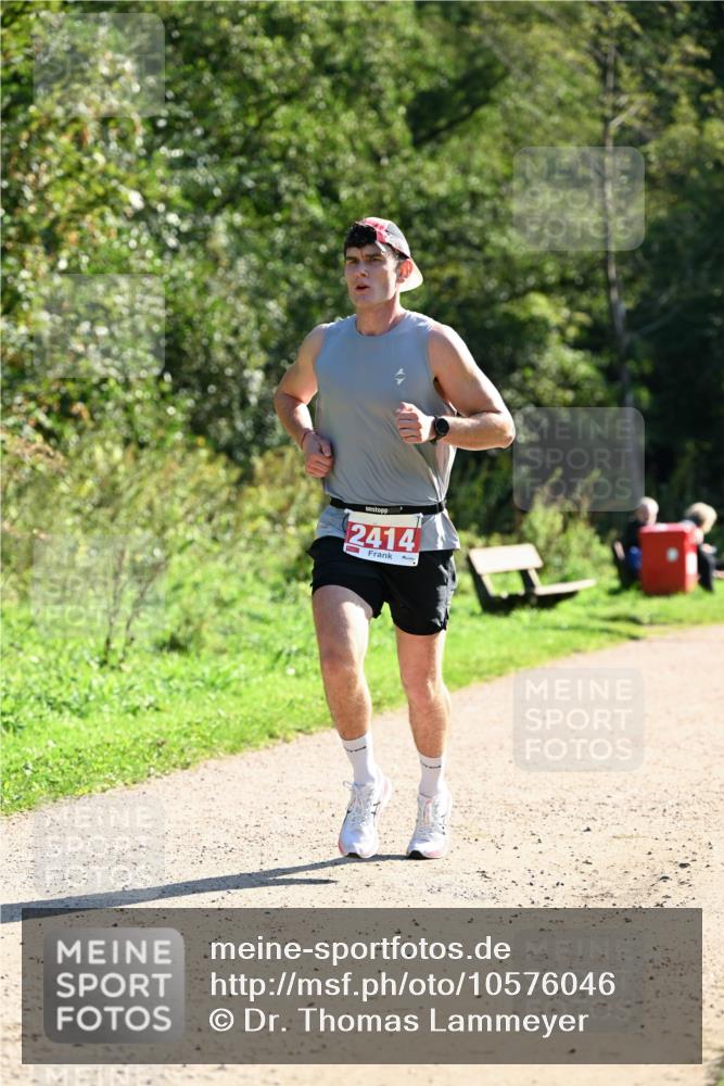 27.09.2026 - 35. Volkslauf durch das schöne Alstertal Dr. Thomas Lammeyer http://msf.ph/oto/10576046 27.09.2026 11:40:31 Laufen 2414 meine-sportfotos.de