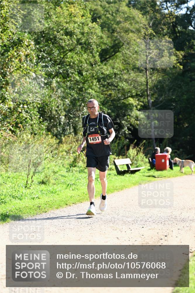 27.09.2026 - 35. Volkslauf durch das schöne Alstertal Dr. Thomas Lammeyer http://msf.ph/oto/10576068 27.09.2026 11:40:36 Laufen 1451 meine-sportfotos.de