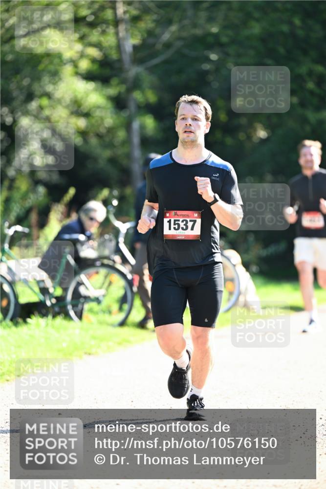 27.09.2026 - 35. Volkslauf durch das schöne Alstertal Dr. Thomas Lammeyer http://msf.ph/oto/10576150 27.09.2026 11:41:24 Laufen 1537 meine-sportfotos.de