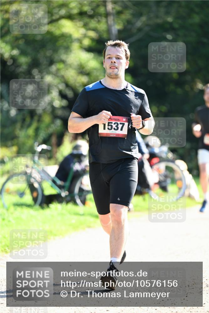 27.09.2026 - 35. Volkslauf durch das schöne Alstertal Dr. Thomas Lammeyer http://msf.ph/oto/10576156 27.09.2026 11:41:25 Laufen 1537 meine-sportfotos.de