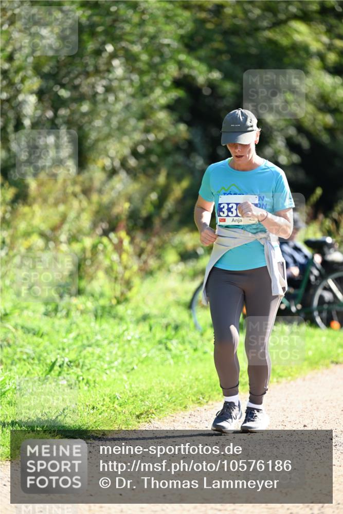 27.09.2026 - 35. Volkslauf durch das schöne Alstertal Dr. Thomas Lammeyer http://msf.ph/oto/10576186 27.09.2026 11:41:33 Laufen 33 meine-sportfotos.de