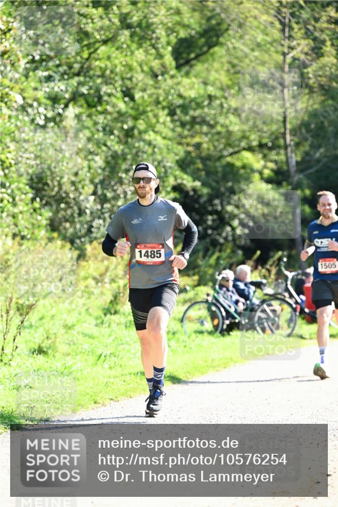 27.09.2026 - 35. Volkslauf durch das schöne Alstertal Dr. Thomas Lammeyer http://msf.ph/oto/10576254 27.09.2026 11:42:34 Laufen 1485, 1505 meine-sportfotos.de