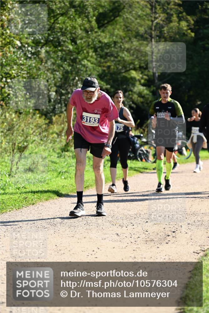 27.09.2026 - 35. Volkslauf durch das schöne Alstertal Dr. Thomas Lammeyer http://msf.ph/oto/10576304 27.09.2026 11:43:15 Laufen 3193, 175 meine-sportfotos.de