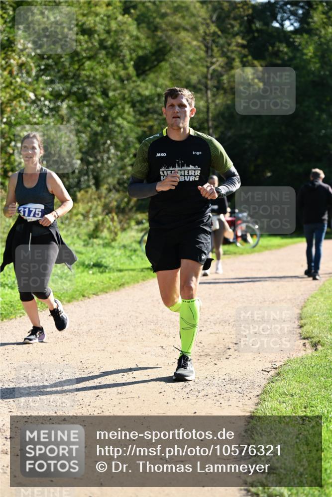 27.09.2026 - 35. Volkslauf durch das schöne Alstertal Dr. Thomas Lammeyer http://msf.ph/oto/10576321 27.09.2026 11:43:17 Laufen 3175 meine-sportfotos.de