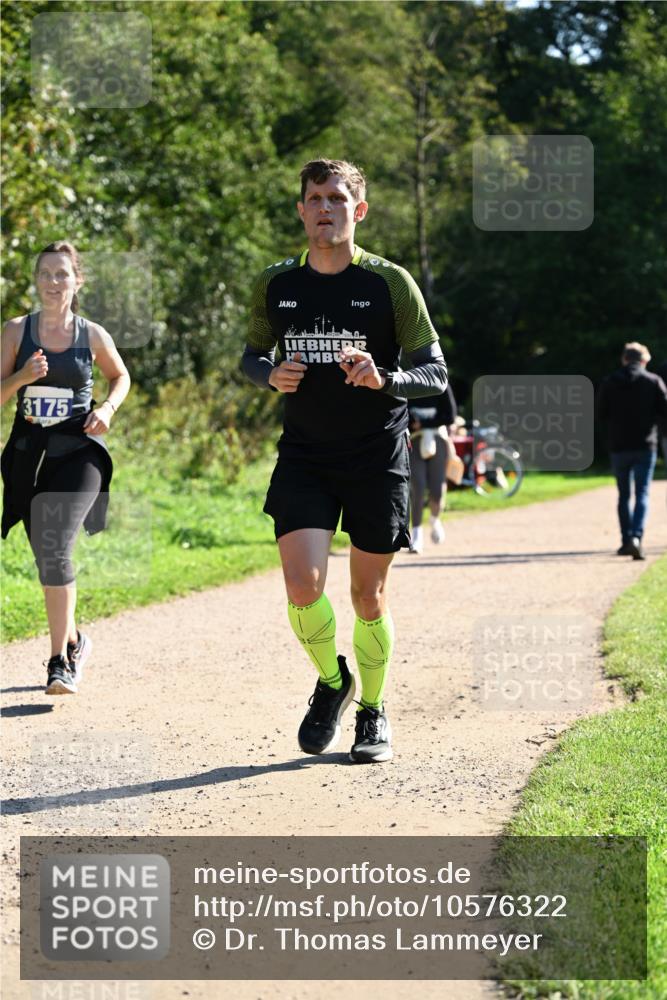 27.09.2026 - 35. Volkslauf durch das schöne Alstertal Dr. Thomas Lammeyer http://msf.ph/oto/10576322 27.09.2026 11:43:17 Laufen 3175 meine-sportfotos.de