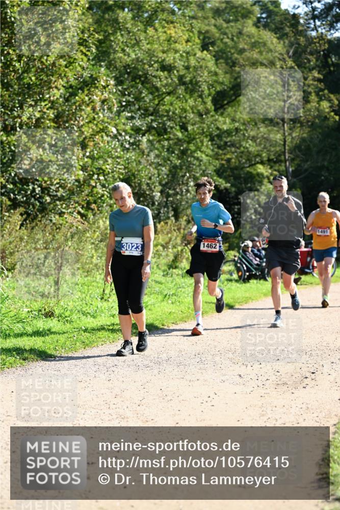 27.09.2026 - 35. Volkslauf durch das schöne Alstertal Dr. Thomas Lammeyer http://msf.ph/oto/10576415 27.09.2026 11:44:07 Laufen 1462, 3023, 1491 meine-sportfotos.de