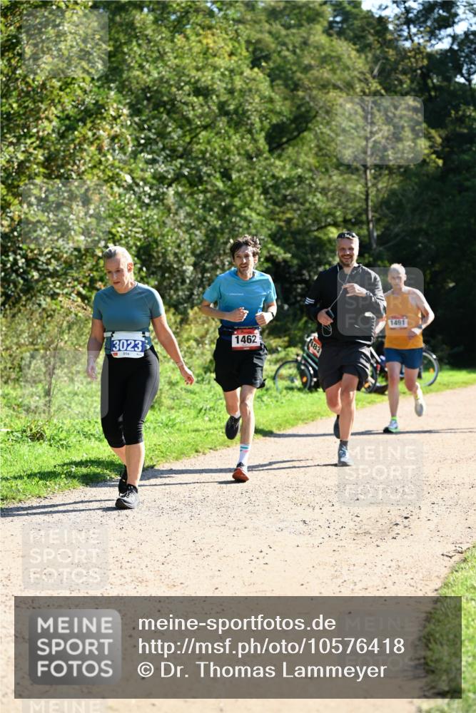 27.09.2026 - 35. Volkslauf durch das schöne Alstertal Dr. Thomas Lammeyer http://msf.ph/oto/10576418 27.09.2026 11:44:07 Laufen 1462, 3023, 183, 1491 meine-sportfotos.de