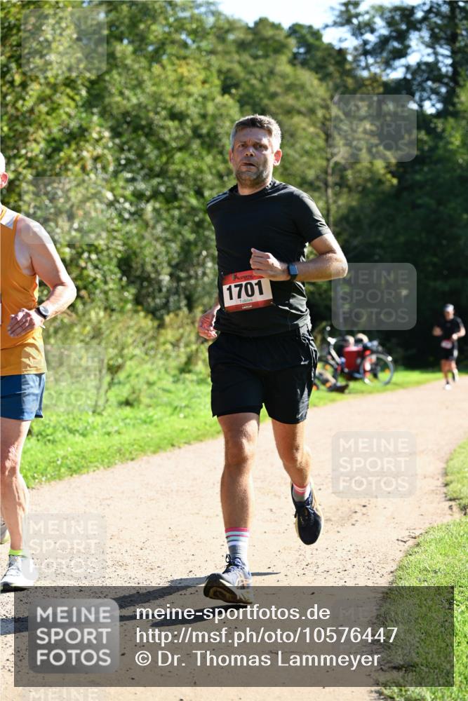 27.09.2026 - 35. Volkslauf durch das schöne Alstertal Dr. Thomas Lammeyer http://msf.ph/oto/10576447 27.09.2026 11:44:11 Laufen 1701 meine-sportfotos.de