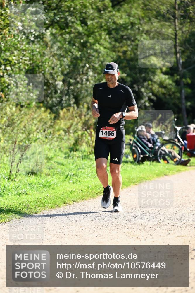 27.09.2026 - 35. Volkslauf durch das schöne Alstertal Dr. Thomas Lammeyer http://msf.ph/oto/10576449 27.09.2026 11:44:17 Laufen 1466 meine-sportfotos.de