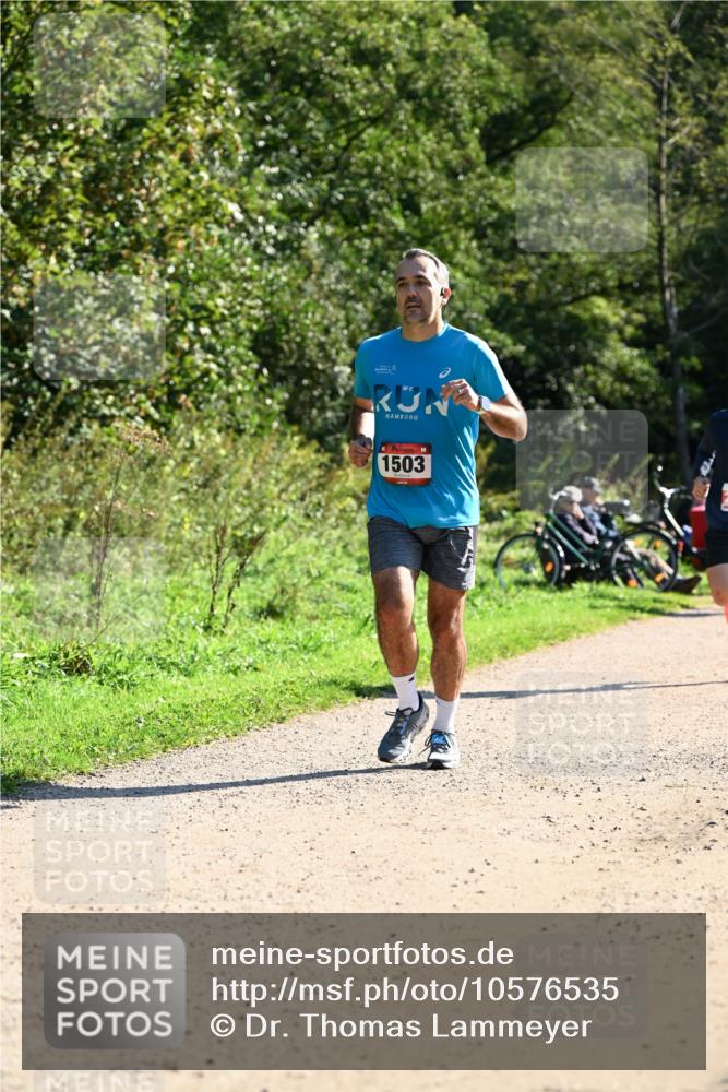 27.09.2026 - 35. Volkslauf durch das schöne Alstertal Dr. Thomas Lammeyer http://msf.ph/oto/10576535 27.09.2026 11:44:50 Laufen 1503 meine-sportfotos.de