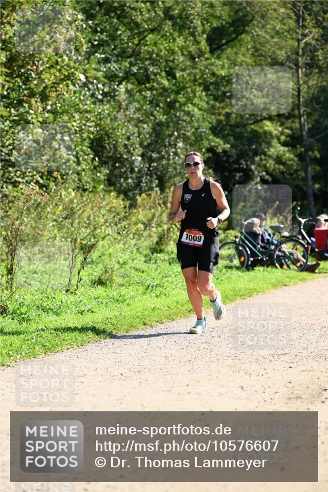 27.09.2026 - 35. Volkslauf durch das schöne Alstertal Dr. Thomas Lammeyer http://msf.ph/oto/10576607 27.09.2026 11:45:08 Laufen 1009 meine-sportfotos.de