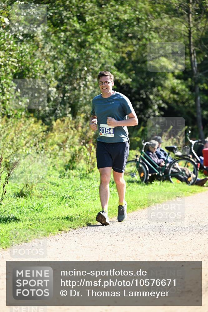 27.09.2026 - 35. Volkslauf durch das schöne Alstertal Dr. Thomas Lammeyer http://msf.ph/oto/10576671 27.09.2026 11:45:46 Laufen 3154, 1 meine-sportfotos.de
