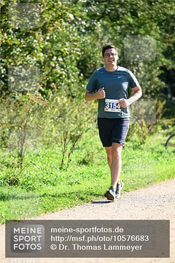 27.09.2026 - 35. Volkslauf durch das schöne Alstertal Dr. Thomas Lammeyer http://msf.ph/oto/10576683 27.09.2026 11:45:47 Laufen 3154 meine-sportfotos.de
