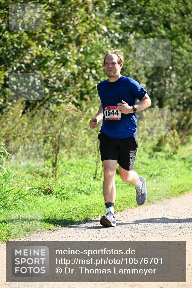 27.09.2026 - 35. Volkslauf durch das schöne Alstertal Dr. Thomas Lammeyer http://msf.ph/oto/10576701 27.09.2026 11:45:54 Laufen 1544 meine-sportfotos.de