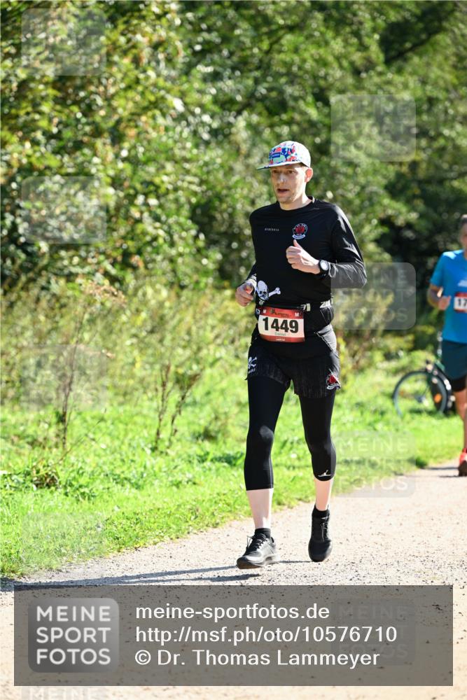 27.09.2026 - 35. Volkslauf durch das schöne Alstertal Dr. Thomas Lammeyer http://msf.ph/oto/10576710 27.09.2026 11:46:02 Laufen 1449, 17 meine-sportfotos.de